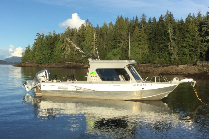 a small boat in a body of water